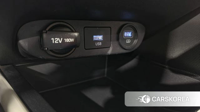 Hyundai Avante Hybrid (CN7) 2021 Черный из Кореи, фото 4