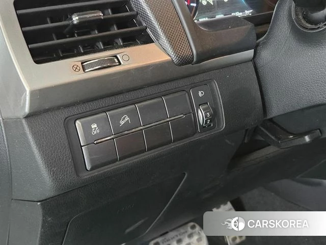 Ssangyong Rexton Sports 2019 Белый из Кореи, фото 4