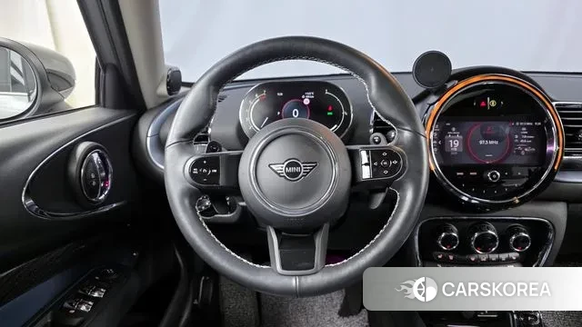 Mini Cooper S Clubman 2023 Серый из Кореи, фото 4