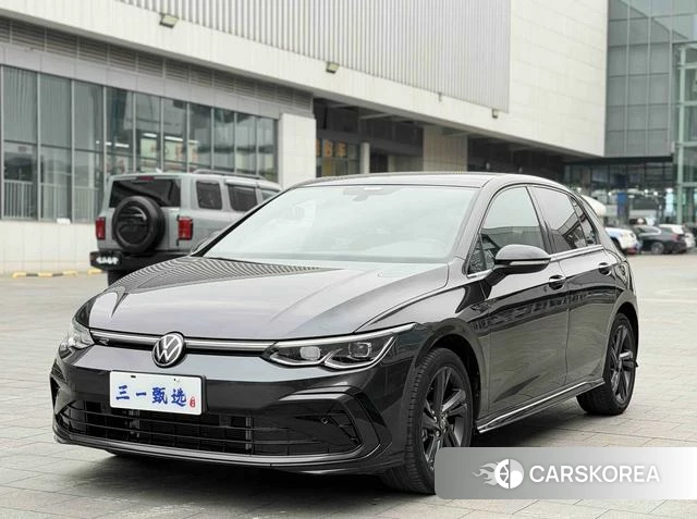 Volkswagen Golf 2022 Черный из Китая, фото 4