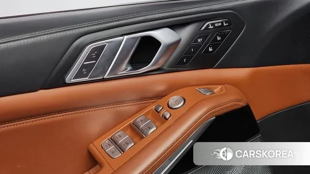 BMW X7 (G07) 2020 Белый из Кореи, фото 4