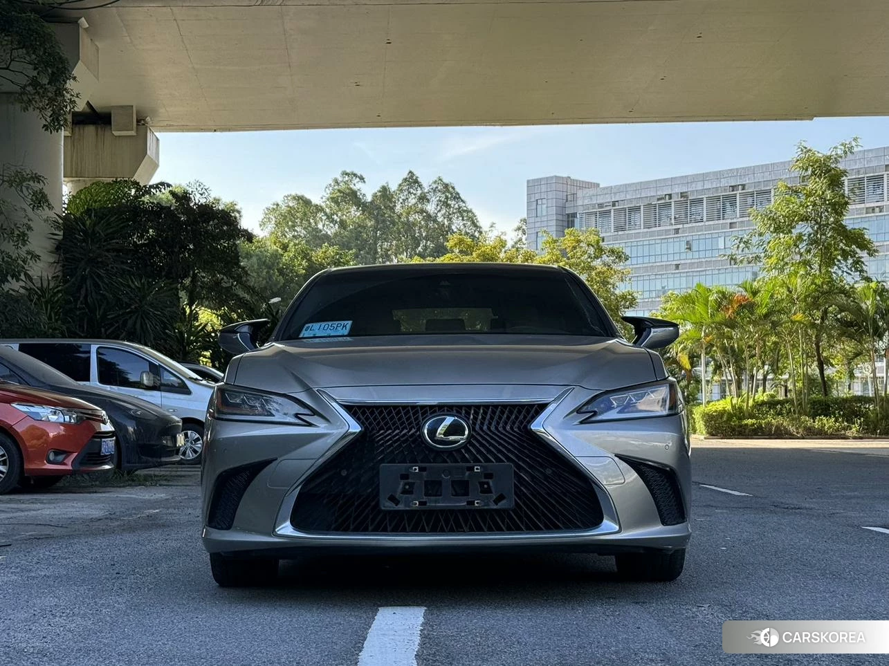 Lexus ES 2021 Шампань из Китая, фото 4