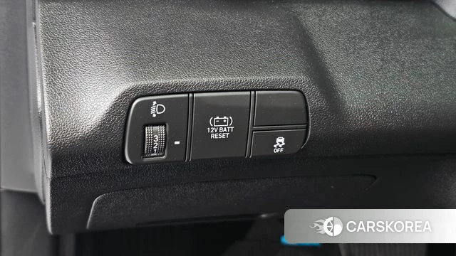 Hyundai The New Avante Hybrid (CN7) 2025 Белый из Кореи, фото 4