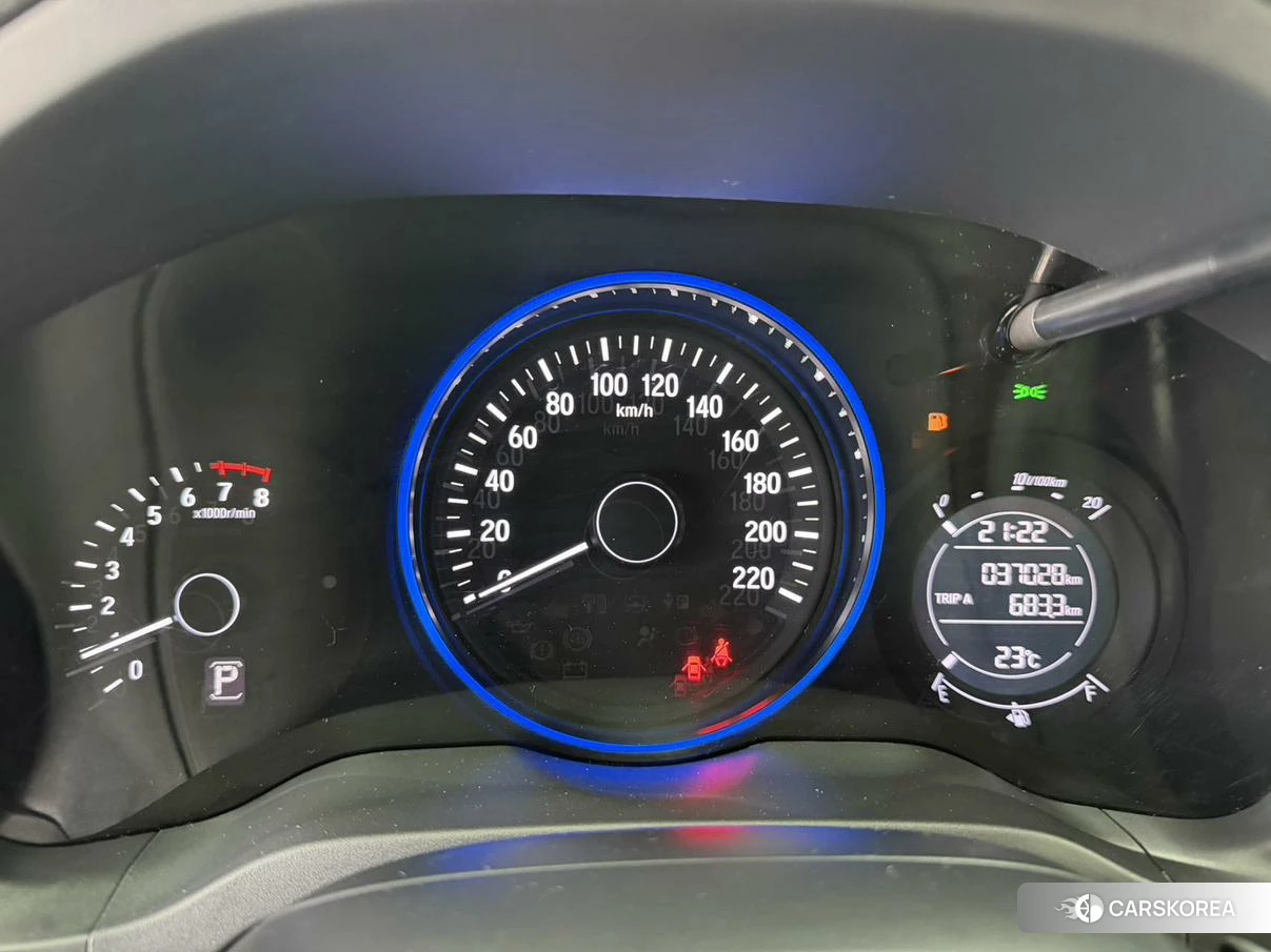 Honda Vezel 2021 Белый из Китая, фото 4