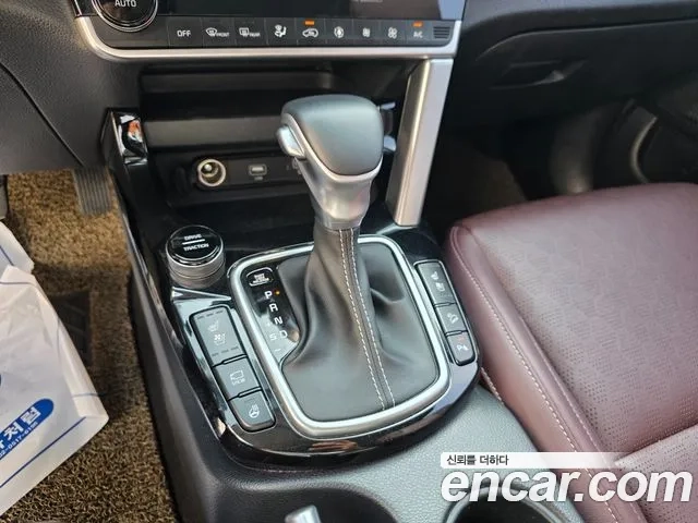 Kia Seltos 2021 Черный из Кореи, фото 4