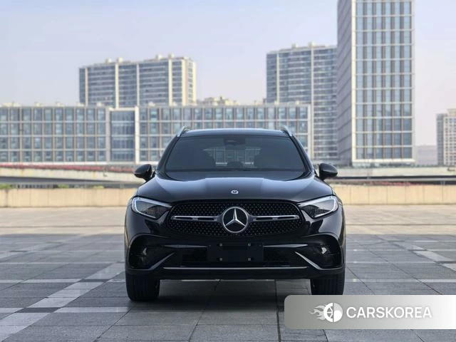 Mercedes-Benz GLC 2023 Черный из Китая, фото 4