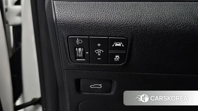 Kia K5 3rd generation 2023 Белый из Кореи, фото 4