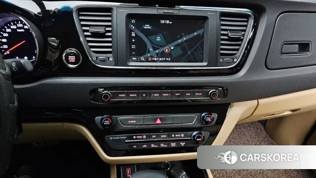 Kia The New Carnival 2018 Черный из Кореи, фото 4