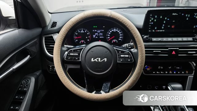 Kia Seltos 2021 Белый из Кореи, фото 4