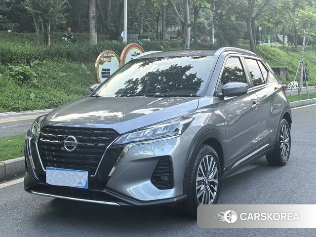 Nissan Jinke 2022 Темно-серый из Китая, фото 4