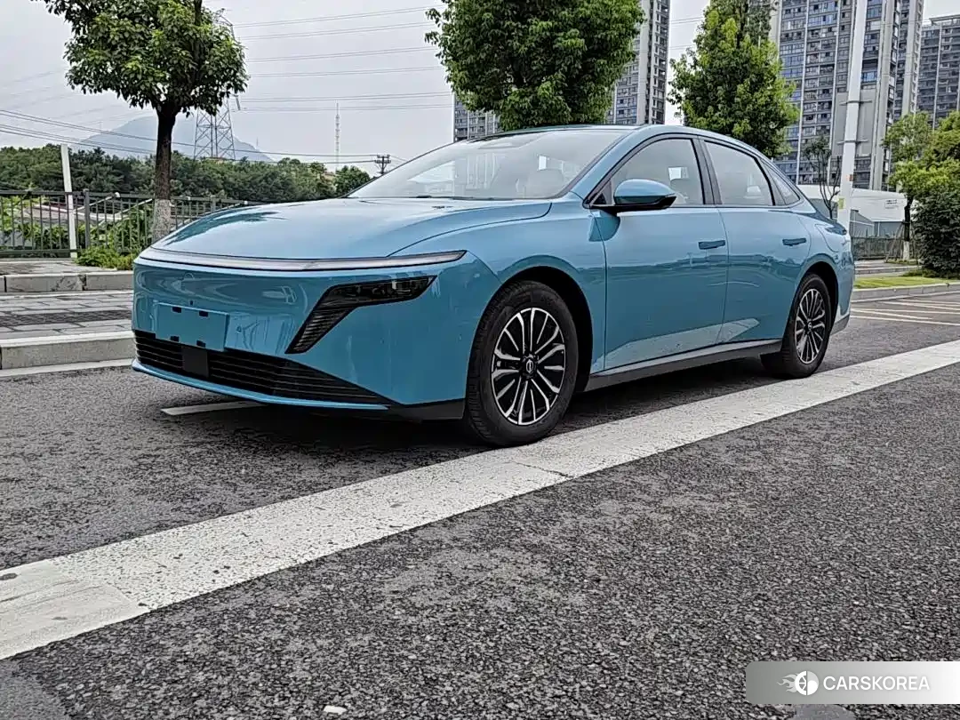 Nissan N6 2026 Синий из Китая, фото 4
