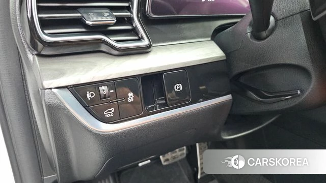 Kia Sportage 5th Generation 2023 Белый из Кореи, фото 4
