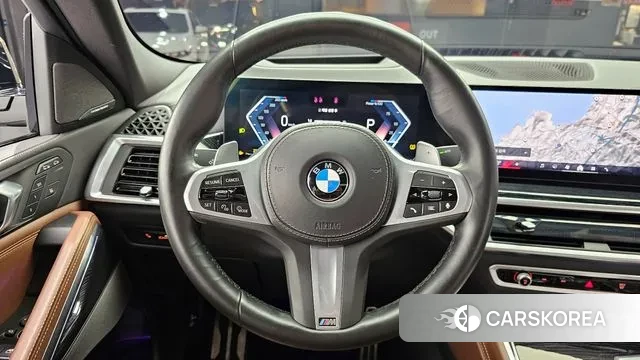 BMW X6 (G06) 2024 Песочный из Кореи, фото 4