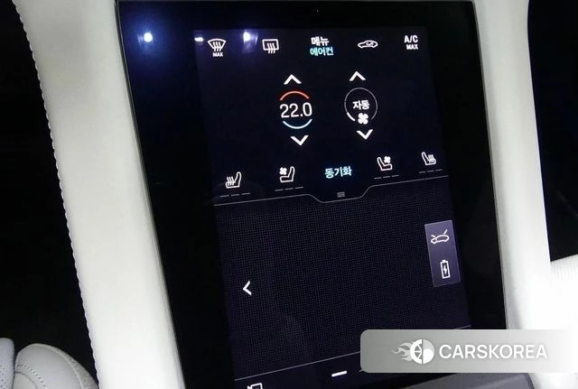 Porsche Taycan 2023 Жемчужный цвет из Кореи, фото 4