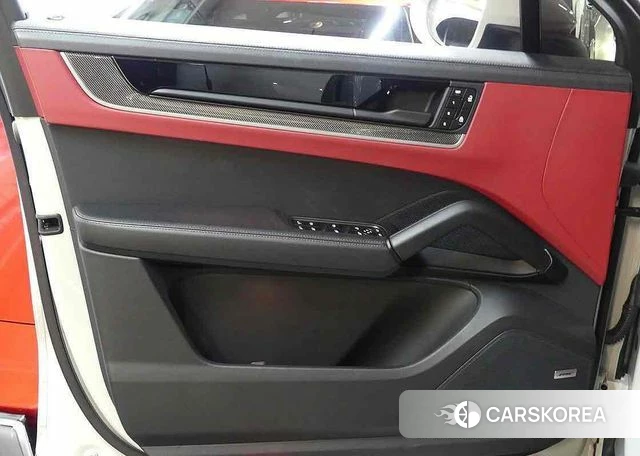 Porsche Cayenne (PO536) 2024 Серебристо-серый из Кореи, фото 4