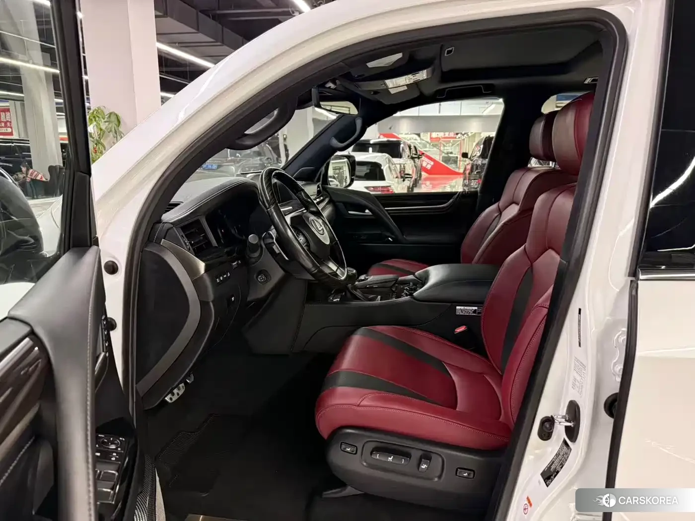 Lexus LX 2020 Белый из Китая, фото 4