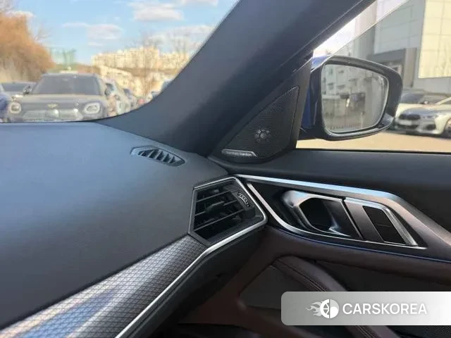 BMW i4 2023 Синий из Кореи, фото 4