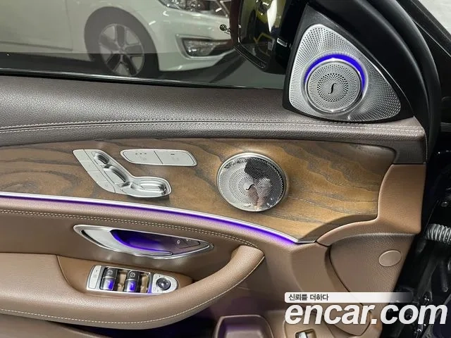 Mercedes-Benz E-Class W213 2018 Синий из Кореи, фото 4