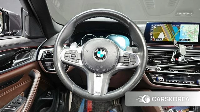 BMW 5 Series (G30) 2019 Черный из Кореи, фото 4