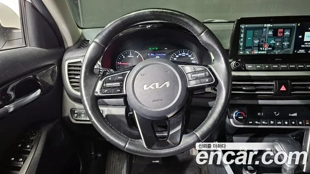 Kia Seltos 2021 Белый из Кореи, фото 4