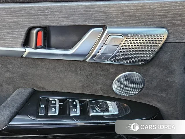 Kia Mohave Master 2023 Черный из Кореи, фото 4