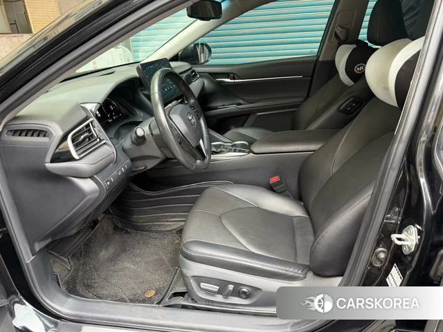 Toyota Camry 2023 Черный из Китая, фото 4