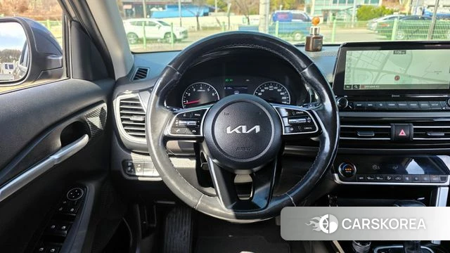 Kia Seltos 2021 Серый из Кореи, фото 4