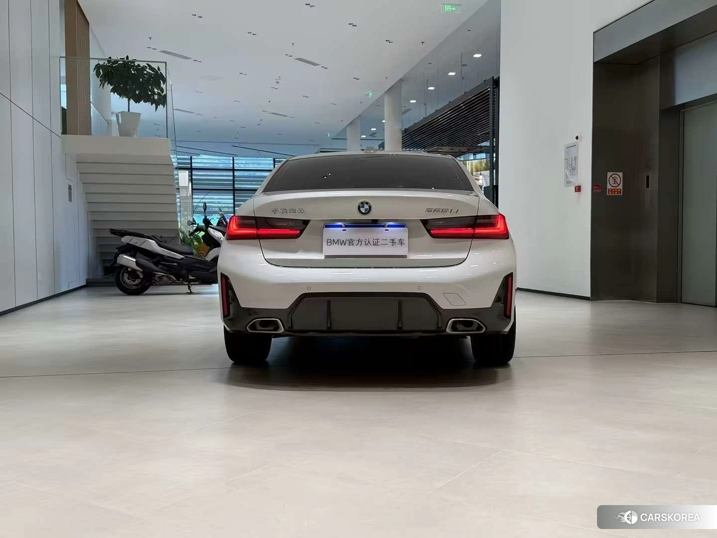 BMW 3 series 2022 Белый из Китая, фото 4