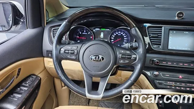 Kia The New Carnival id 2334046 из Кореи 4