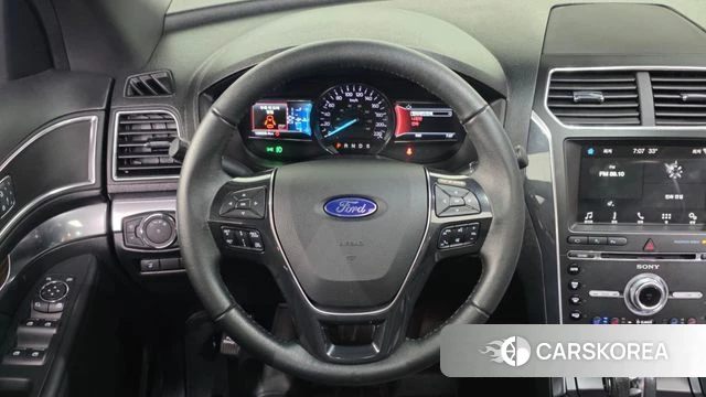 Ford Explorer 2018 Белый из Кореи, фото 4