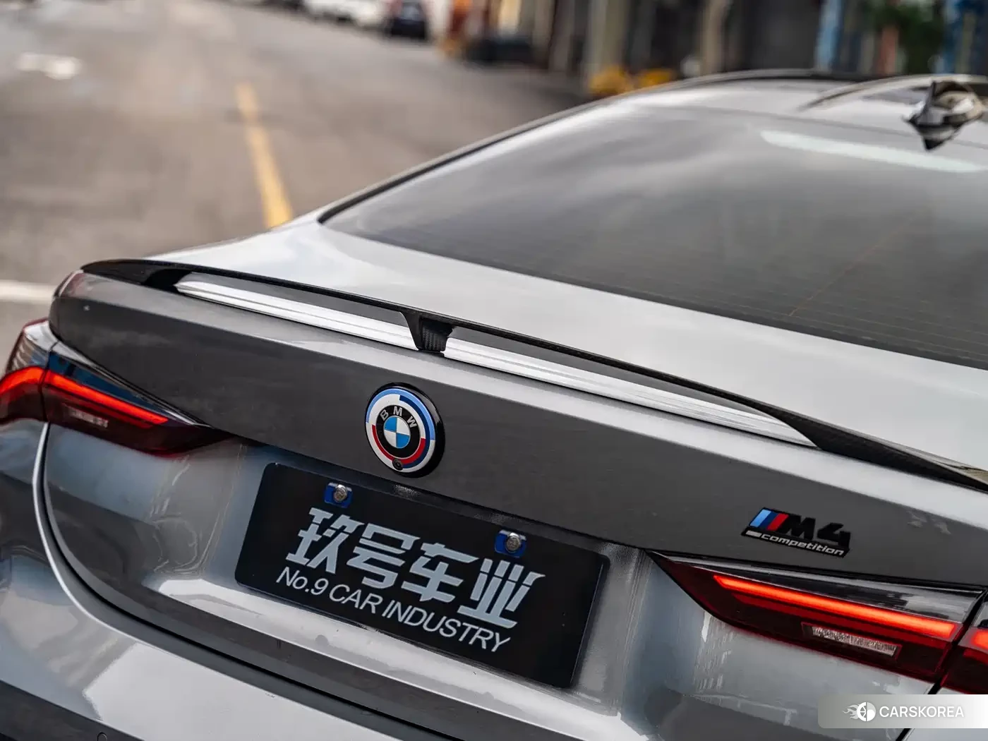 BMW M4 2023 Silver/gray из Китая, фото 4