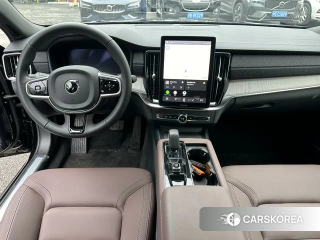 Volvo S90 2025 Черный из Китая, фото 4