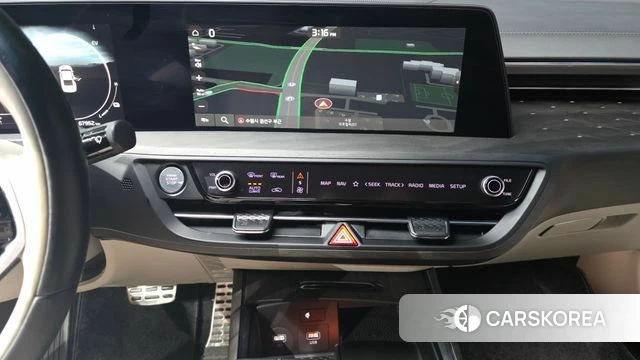 Kia K8 Hybrid 2022 Серый из Кореи, фото 4