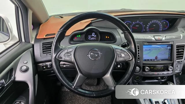 Ssangyong Korando Turismo 2018 Белый из Кореи, фото 4