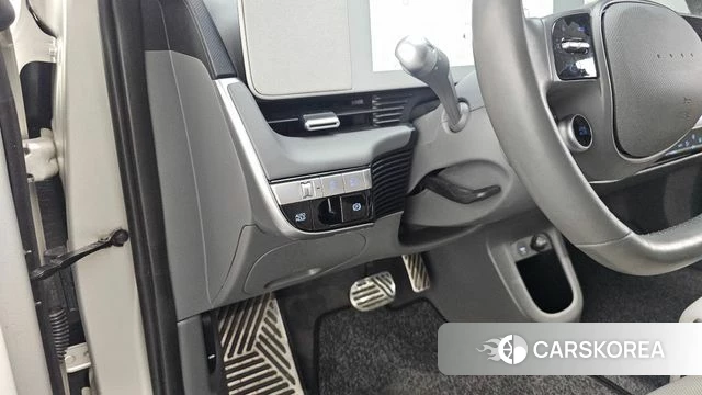 Hyundai Ionic 5 2022 Серебристо-серый из Кореи, фото 4