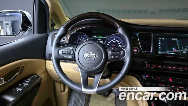 Kia The New Carnival id 2272700 из Кореи 4