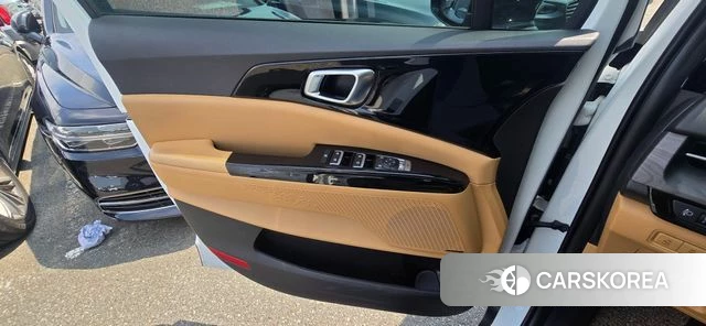 Kia Carnival 4th generation 2023 Белый из Кореи, фото 4