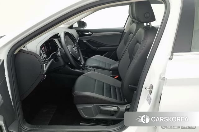 Volkswagen Sagitar 2022 Белый из Китая, фото 4