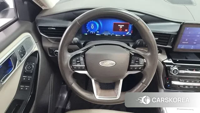 Ford Explorer 6th Generation 2022 Белый из Кореи, фото 4