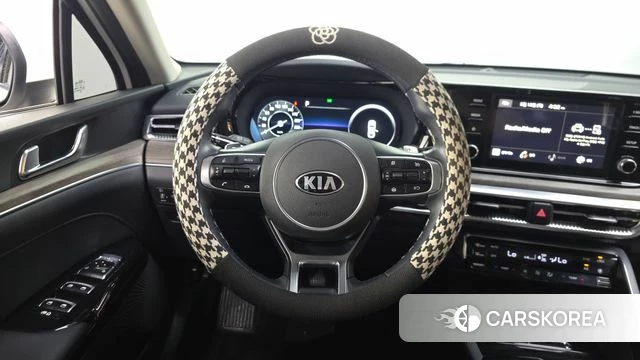 Kia K5 3rd generation 2021 Белый из Кореи, фото 4