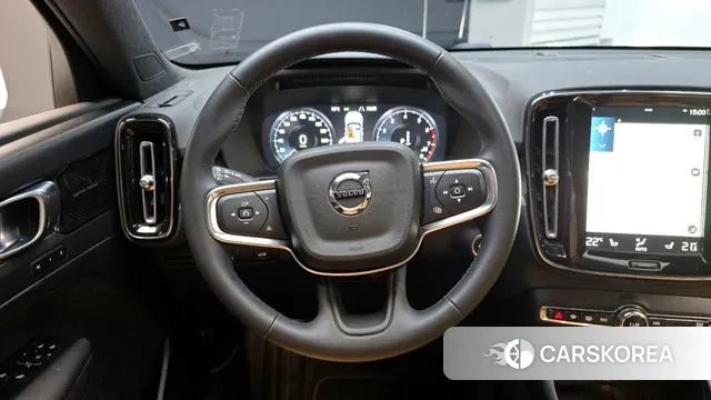 Volvo XC40 2022 Белый из Кореи, фото 4