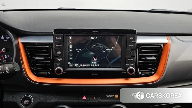 Kia Stonic 2018 Серый из Кореи, фото 4