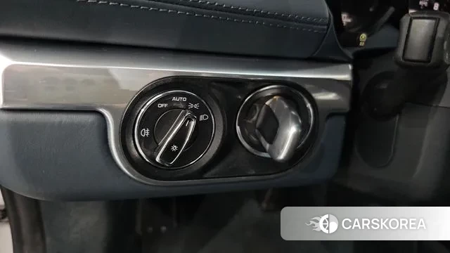 Porsche 718 Boxster 2019 Серебристо-серый из Кореи, фото 4