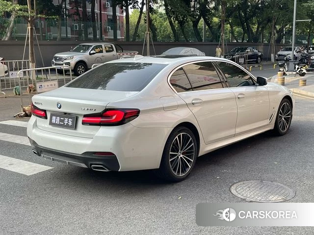 BMW 5 series 2021 Белый из Китая, фото 4