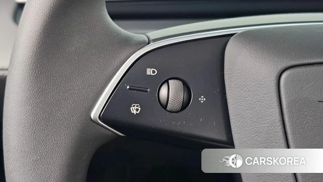Tesla Model Y 2025 Белый из Кореи, фото 4
