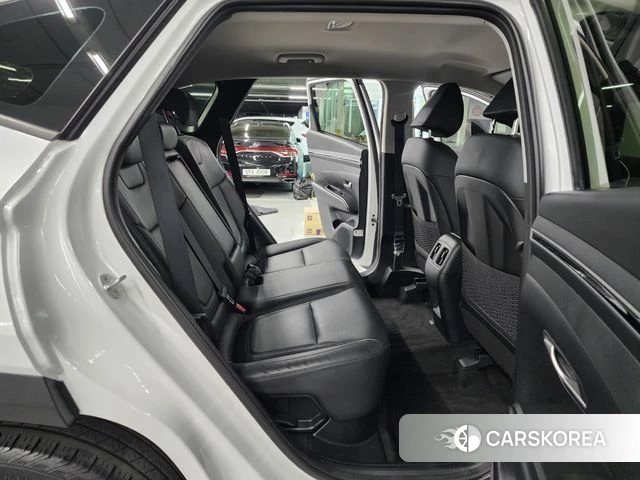 Hyundai Tucson Hybrid (NX4) 2021 Жемчужный цвет из Кореи, фото 4