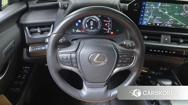 Lexus UX250h 2022 Серебристо-серый из Кореи, фото 4