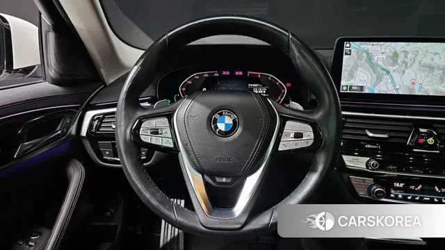 BMW 5 Series (G30) 2021 Белый из Кореи, фото 4