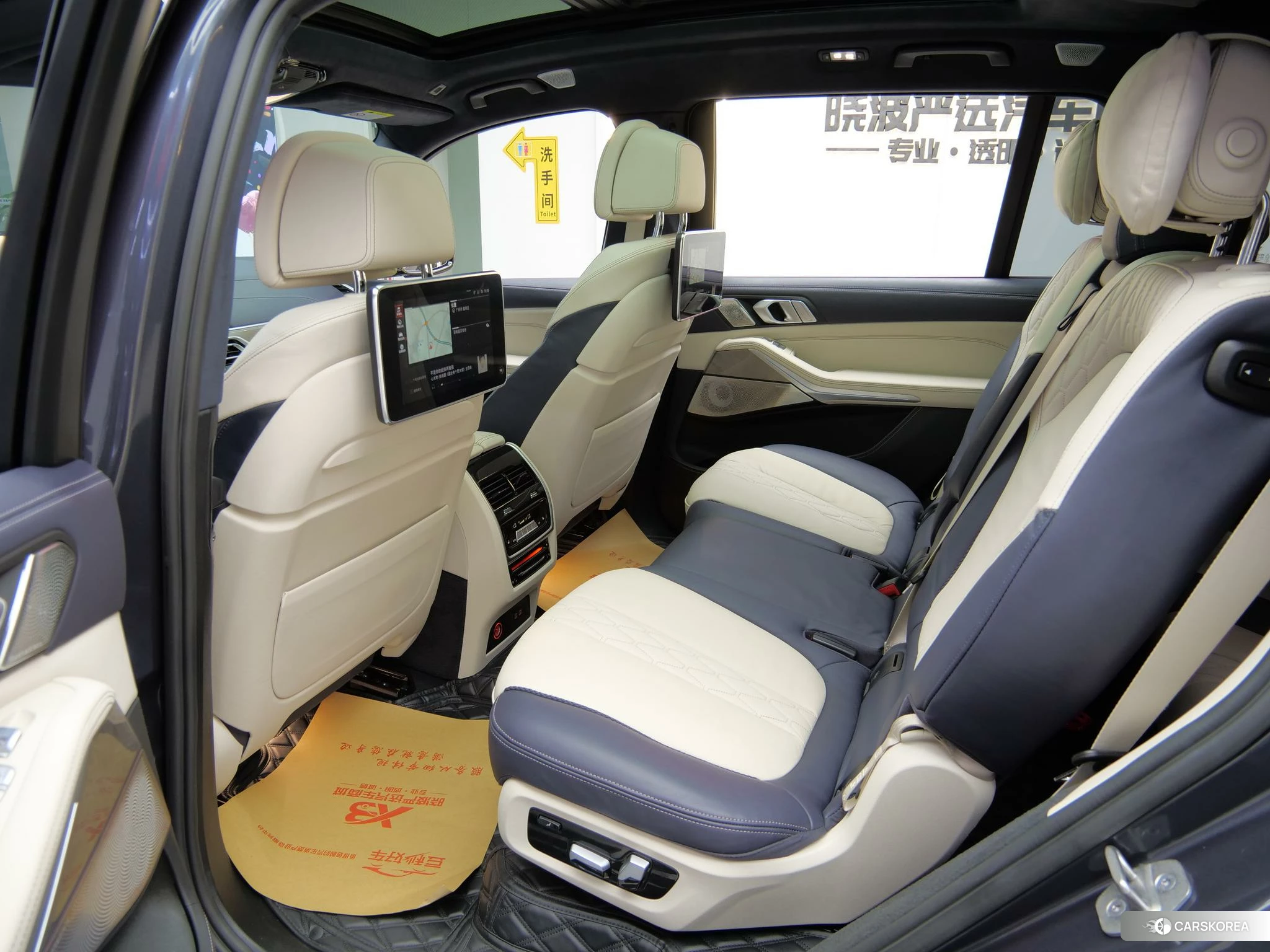 BMW X7 2020 Темно-серый из Китая, фото 4