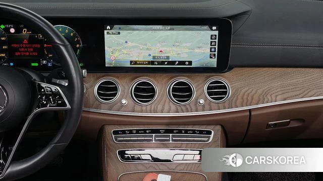 Mercedes-Benz E-Class W213 2021 Черный из Кореи, фото 4